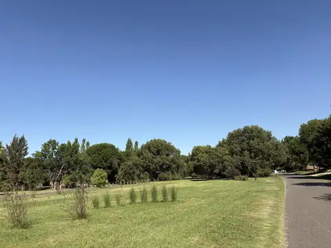 Terreno en Venta en Los Alcanfores, USD 75.000