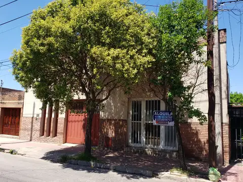 GALPON MUY GRANDE CON OFICINAS!