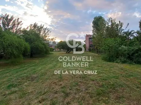 Terreno en  venta a metros del camping de Los canillitas