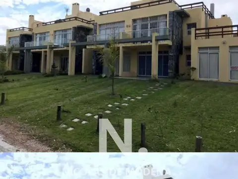 Hermosa casa de 3 dormitorios.