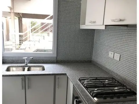 Depto Tipo Casa en Venta de 2 dormitorios