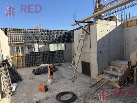Casa 6 ambientes con 3 baños