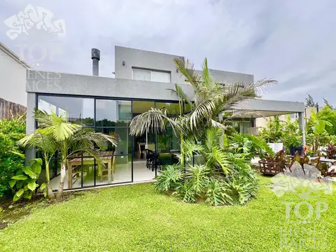 Casa en Alquiler de 4 dormitorios