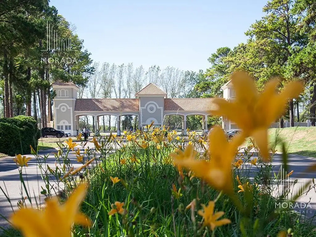 Terreno en Los Pinares Country Club