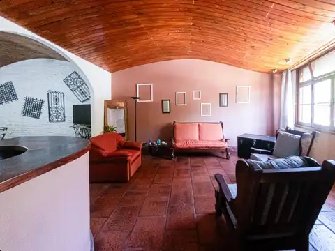 PH 5 AMBIENTES CON PATIO EN CABALLITO PLANTA BAJA