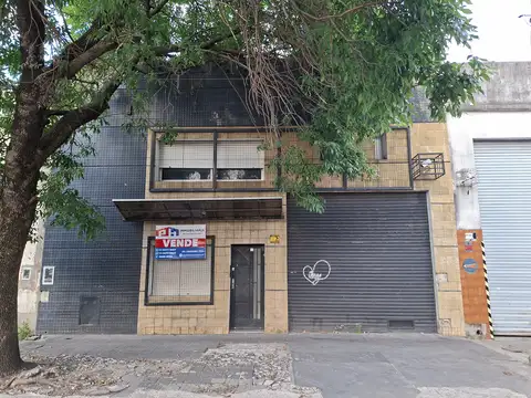 Venta excelente galpón 560 m² cub