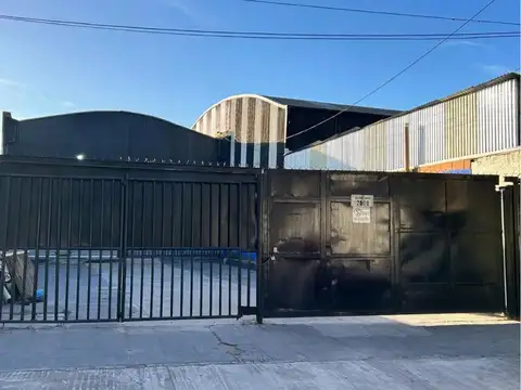 Galpón en Villa De Mayo