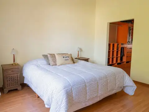 VENTA CASA 4 AMB CON PILETA Y QUINCHO EL TALAR