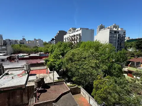 Departamento en Alquiler en Caballito, $ 450.000