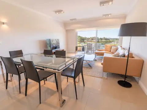 APARTAMENTO Playa Mansa 2 DORMITORIOS barrio 100