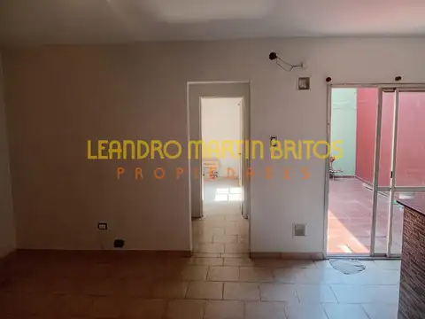 Depto Tipo Casa en Alquiler en San Justo, $ 420.000