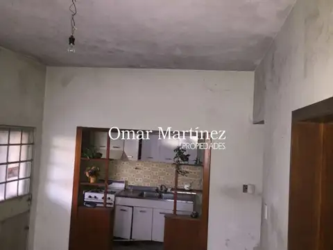Casa en Alquiler con 1 cochera
