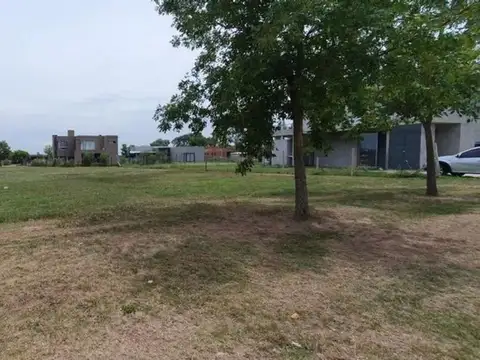 LOTE VENTA B. SAN SEBASTIAN/ PILAR AREA 1 (942 M2)