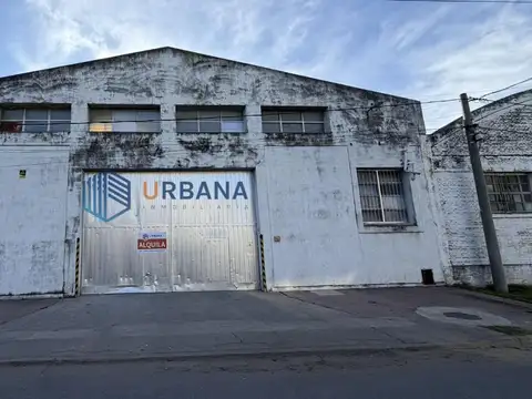 Galpon 1.150 + oficinas y baños frente a CPC Empalme