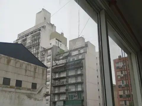 Oficina en Venta 20 años