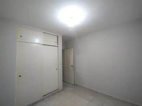 Departamento en Alquiler en Macrocentro, $ 300.000