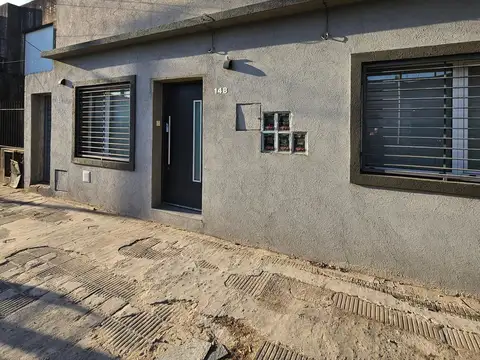 Depto Tipo Casa en Venta de 2 ambientes