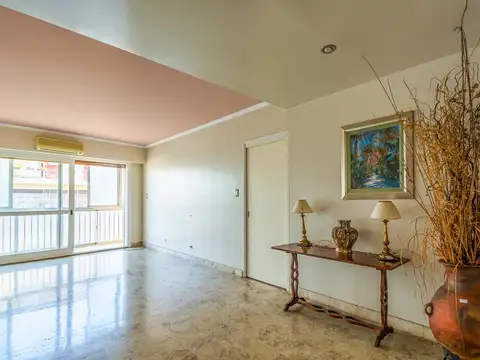 VENTA DEPTO  3 AMB  RECOLETA COCHERA BALCON DEPEND