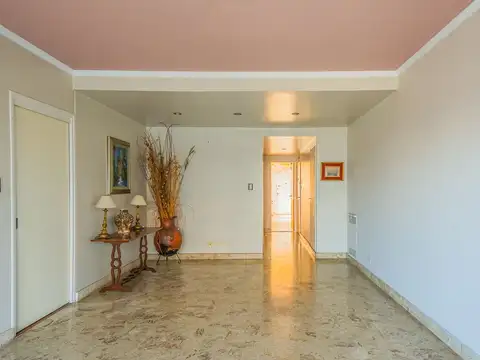 Departamento en Venta en Barrio Norte, USD 229.000