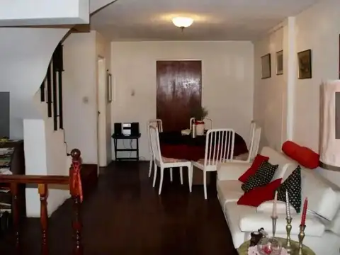 Depto Tipo Casa en Venta al Noreste