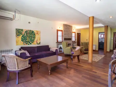 Casa en Venta en Castelar Norte, USD 320.000