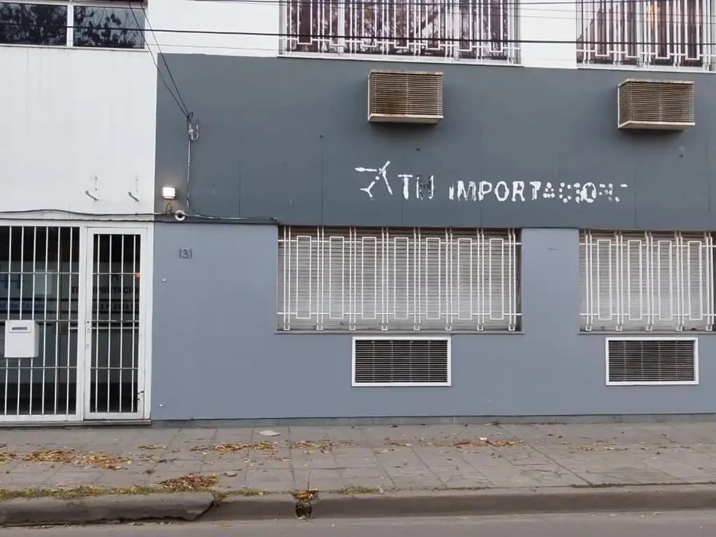 San Martin 131