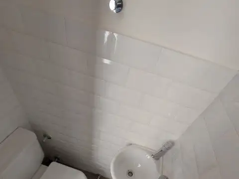 Depto Tipo Casa en Venta en Almagro, USD 140.000