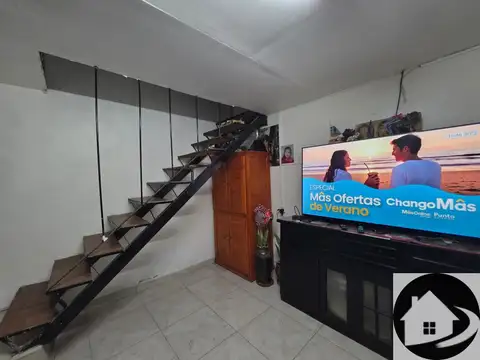 Depto Tipo Casa en Alquiler de 4 dormitorios