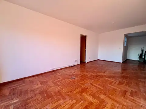 Departamento en Alquiler en Acassuso Vías / Santa Fe, $ 1.750.000