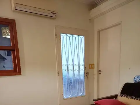 Depto Tipo Casa 2 ambientes con 1 baño