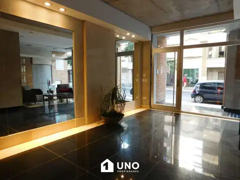 Italia y Salta - Amplio Dpto de 1 Dormitorio Externo.
