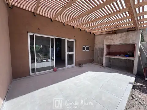 Duplex · 2 dormitorios · Galería y jardín · Manzanares · Pilar