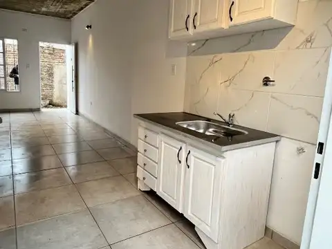 Casa en Alquiler en Don Orione, $ 450.000