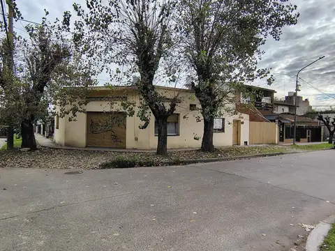 CASA 4 AMB EN LOTE PROPIO APTO CREDITO VILLA TESEI