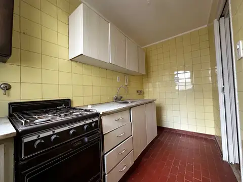 Alquiler departamento 2 ambientes, Monte Castro