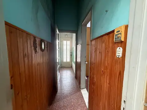 Depto Tipo Casa en Venta en Flores, USD 117.000