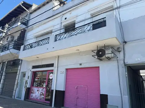 Depto en alquiler - 3 amb contrafrente- Zona Metrobus