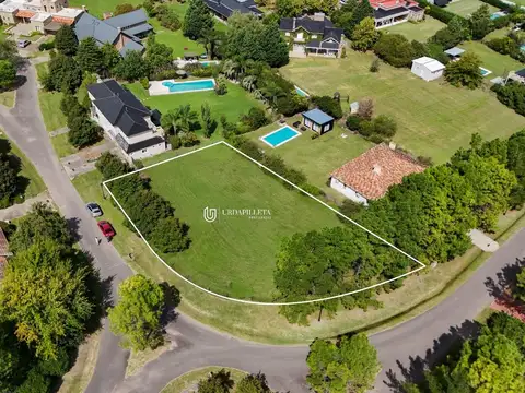Terreno en Venta de 1672,0 m2