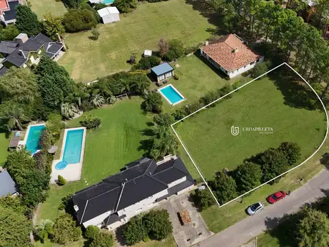 Terreno en Estancias Del Pilar barrio Champagnat