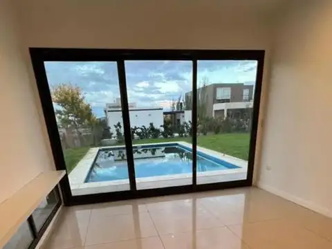 Puertos del Lago, Casa en Venta y Alquiler.