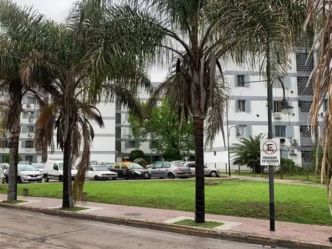 VENTA DPTO 4 AMB ESTACIONAMIENTO, TERRAZA Y PARRIL