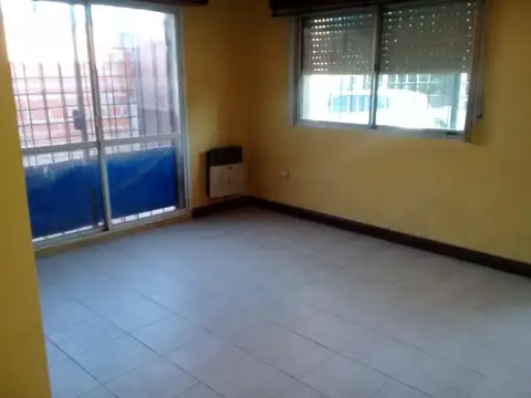 Casa en Alquiler en Zarate, $ 650.000