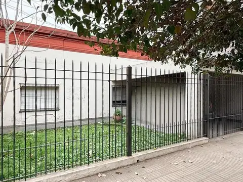 CASA - 4 AMBIENTES  - MERLO SUR