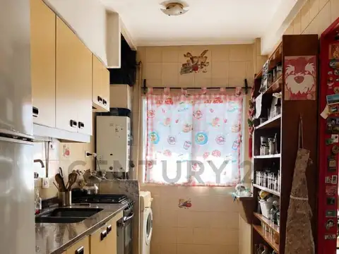 Departamento 4 ambientes con 2 baños