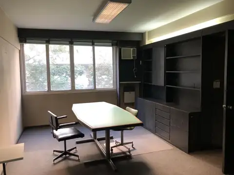 Oportunidad! Oficina en venta en el Centro | 60mtrs | Excelente ubicación y seguridad