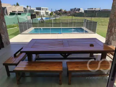 Casa en Venta en San Sebastián, USD 215.000