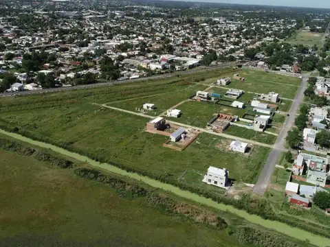 Terrenos en venta  -350mts2 - Manuel B Gonnet
