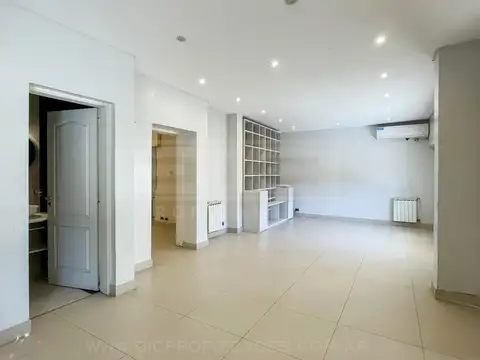 Casa 4 ambientes con 4 baños