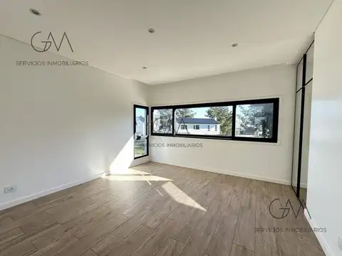 Casa en Venta al Este