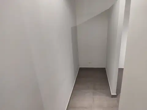 Local Comercial sobre Av. Bme. Mitre – Sarandí, Avellaneda
